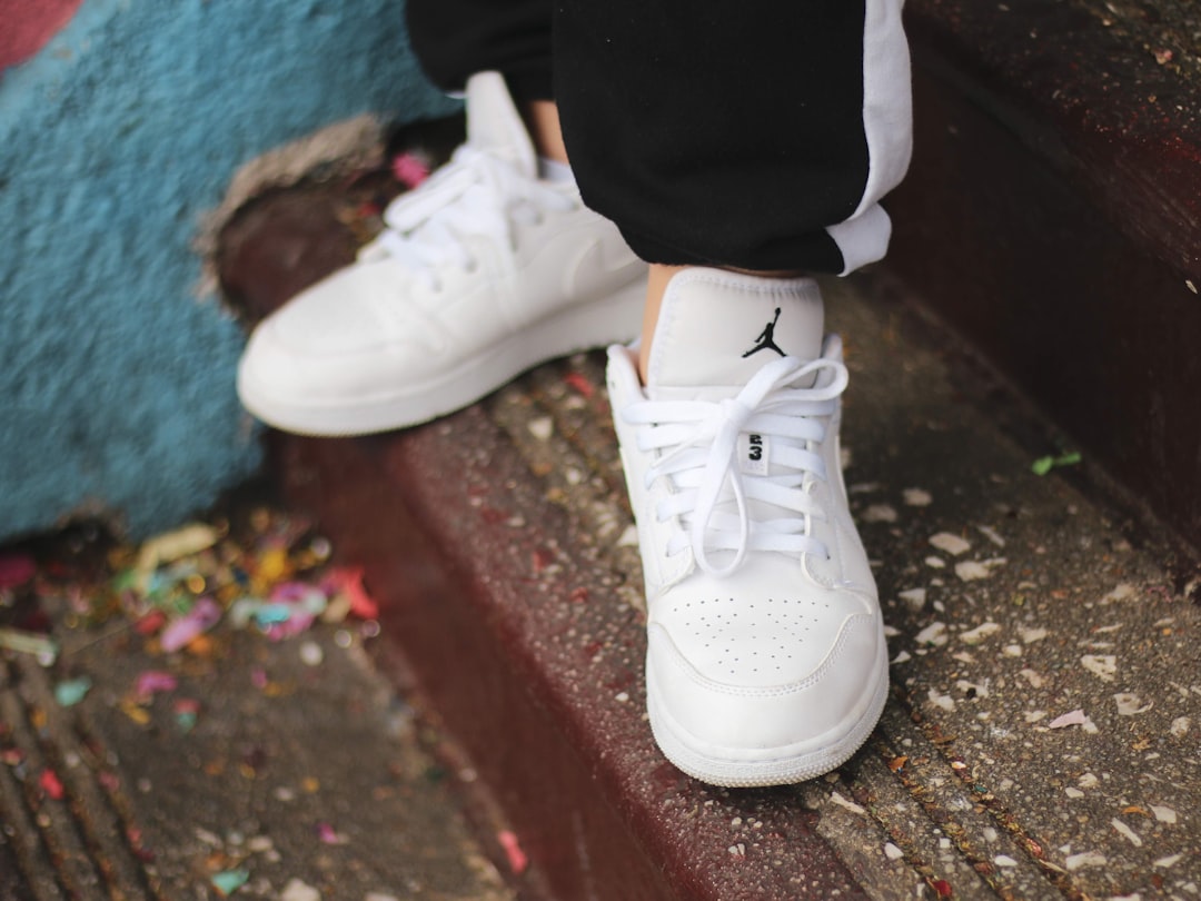 Photo Sneaker outfit